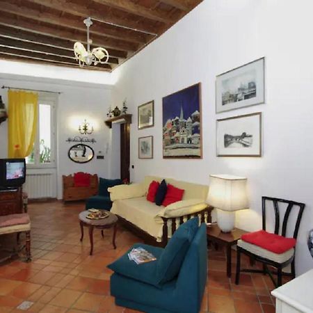 Piazza Farnese Apartment Rome Luaran gambar