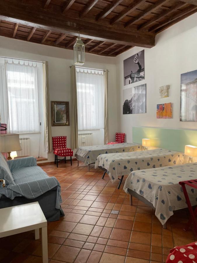 Piazza Farnese Apartment Rome Luaran gambar